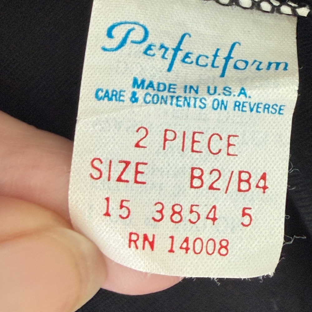 Vintage Perfectform Black Sheer Nylon Peignoir Robe XL Lace Bell Sleeve USA - Picture 4 of 10